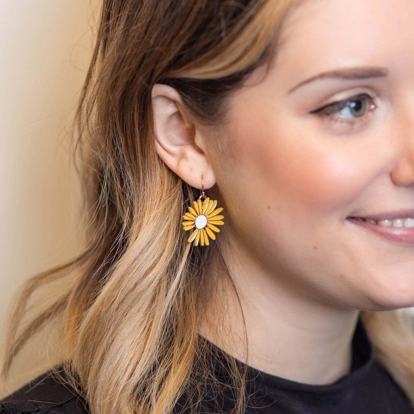Daisy Drop Earrings