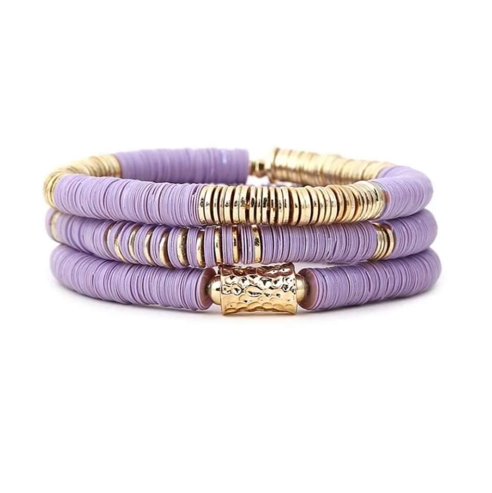 Gold Accent Playful Stacks