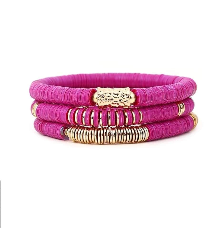 Gold Accent Playful Stacks