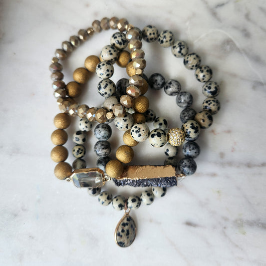 Dalmatian Jasper Stack